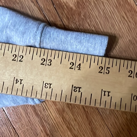 The North Face Women’s Grey Hoodie Size Large Kangaroo Pocket - Picture 6 of 15